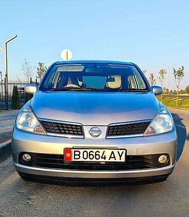 mazda 7: Nissan Tiida: 2005 г., 1.5 л, Вариатор, Бензин, Хэтчбэк — 2