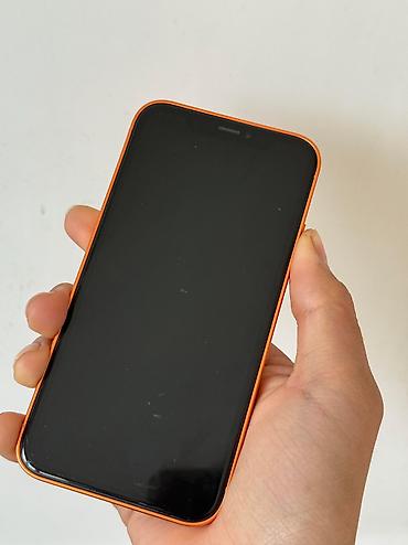 Apple iPhone: IPhone Xr, 128 ГБ, 70 % — 8