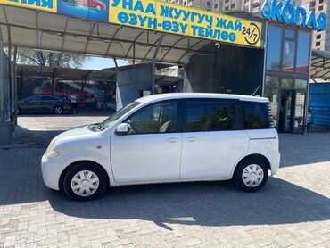 Toyota: Toyota Sienta: 2003 г., 1.5 л, Вариатор, Бензин, Минивэн