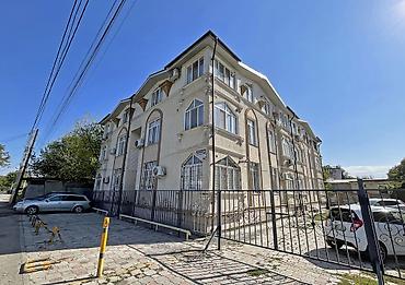 Студия, 35 м², ул. Тоголок Молдо / БЧК Элитка, 1 этаж, Косметический ремонт