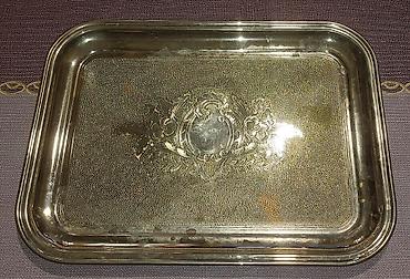 Кухонные принадлежности: Yaşıl rəngli oval servis sinisi СССР. - Material: sərt plastik - — 2