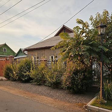 дом ата журт: Продам дом в городе Кант во втором микрорайоне по улице Комарова.Все в — 3