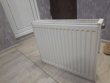 Radiatorlar: İşlənmiş Panel Radiator Ünvandan götürmə, Kredit yoxdur