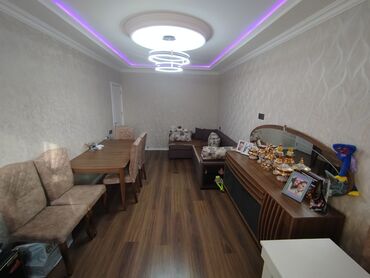 Başqa xidmətlər: Satılır 9/5 orta blok. mənzil ideal vəziyyətdədir. son 4 ilin — 9