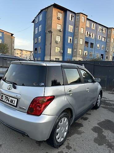 Toyota: Toyota Ist: 2003 г., 1.3 л, Автомат, Бензин, Хэтчбэк — 5