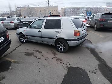 Volkswagen: Volkswagen Golf: 1994 г., 1.6 л, Механика, Бензин, Хэтчбэк — 6
