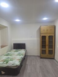 Kirayə mənzillər: Elmlər Akademiyası metrosuna yaxın 2ötaqlı həyət evi səliqəli, hər