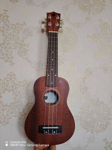 gitara alıram: Укулеле, Новый, Самовывоз, Платная доставка, Доставка в районы
