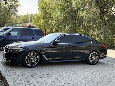 BMW 530: 2019 г., 2 л, Автомат, Бензин, Седан