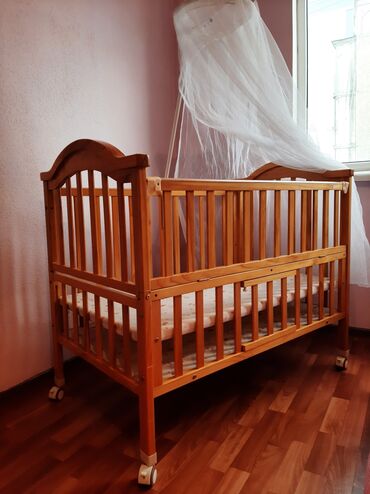 ������������ ������ ���������� �� �������������� в Кыргызстан | ДЕТСКИЕ КРОВАТИ: Детская кровать,манеж. Состояние отличное,новое,чистое. Есть люлька