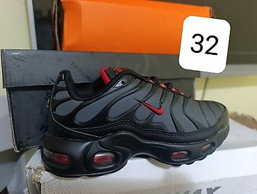 Patike: Decije patike.Lager.Cena 2850 din — 11