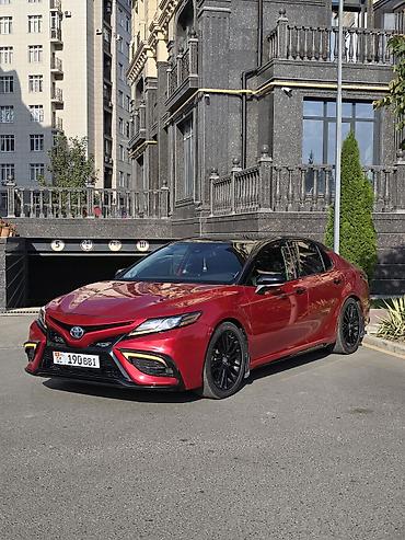 voxy noah: Toyota Camry: 2020 г., Автомат, Гибрид, Седан — 2