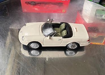 Avtomobil modelləri: Коллекционная модель Alfa Romeo Spider crème 1989 NewRay Scale 1:43 — 14