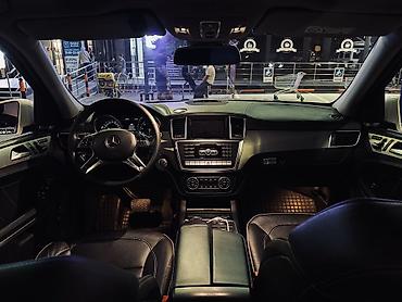 x166: Mercedes-Benz GL-Class: 2014 г., 4.7 л, Автомат, Бензин, Внедорожник — 3