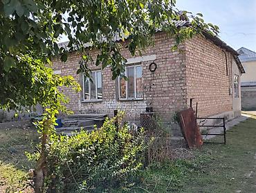 Үйлөрдү сатуу: 2 бөлмө, 60 м², 11 соток, Ак-Бата ж/м — 6