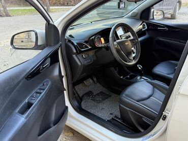 Chevrolet: Chevrolet Spark: 2020 г., 1 л, Автомат, Бензин, Хэтчбэк — 12