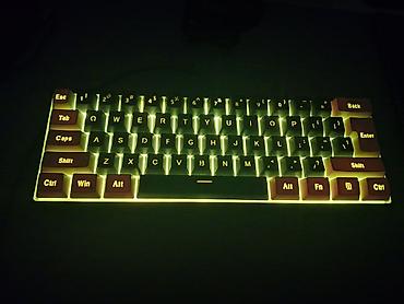 macbook pro: Kompakt RGB işıqlı mexaniki klaviatura - 60% lay-out: ox blokusuz — 8