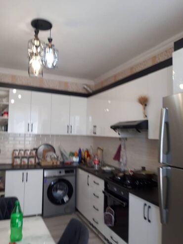 Köhnə tikili: Bakı, Həzi Aslanov qəs., 2 otaqlı, Köhnə tikili, m. Həzi Aslanov, 60 kv. m — 6