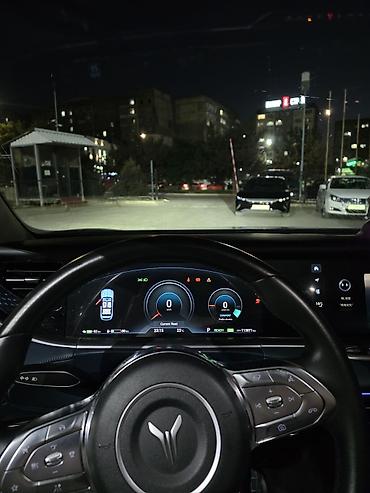 byd e1: Voyah Бесплатно: 2021 г., 1.5 л, Автомат, Гибрид, Лифтбек — 9