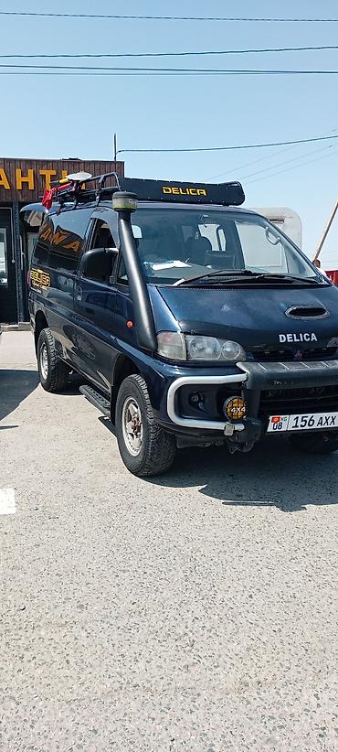 4х4 машина: Mitsubishi Space Gear: 1997 г., 2.8 л, Автомат, Дизель, Минивэн — 3