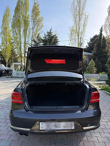 Volkswagen: Volkswagen Passat: 2 l | 2012 il Sedan — 6