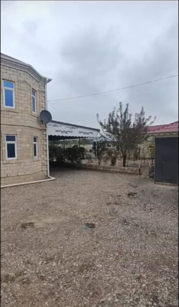 Həyət evləri və villaların satışı: 8 otaq, 14 kv. m, Orta təmir — 16