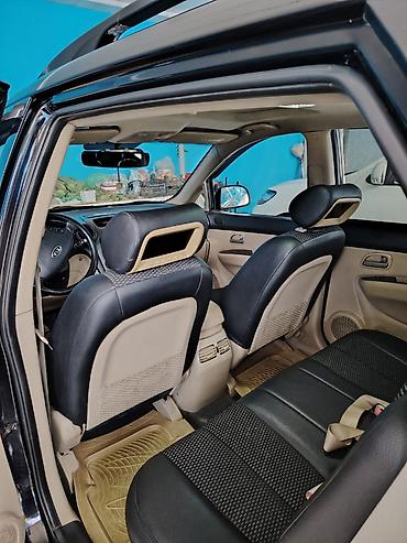 mercedes disk per page 40: Kia Carens: 0.2 l | 2008 il Sedan — 2