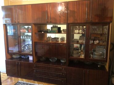 Комбинезоны: Шкаф, Нет кредита