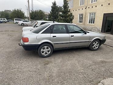 байд машина: Audi 80: 1994 г., 2 л, Кол менен иштөөчү, Бензин, Седан — 2