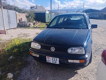 volk: Volkswagen Golf: 1997 г., 1.8 л, Механика, Бензин, Хэтчбэк — 4