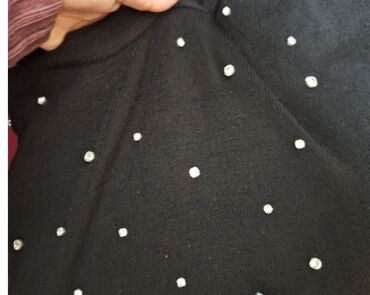 crne carape na tufne: Nov DeFacto pamucan džemper 2xl Dobijen na poklon ali je veliki plus