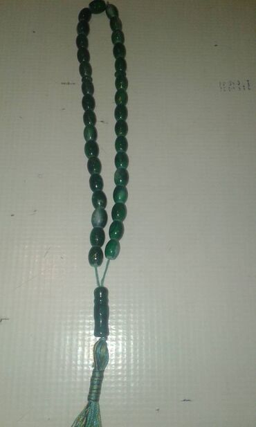 Təsbehlər: Təsbəhlər satılır. Biri 10 manat — 13