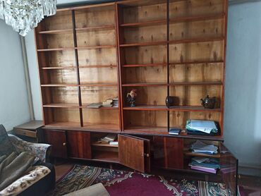 шкаф для документов металлический: Продаю мебель. по2000 сом каждая