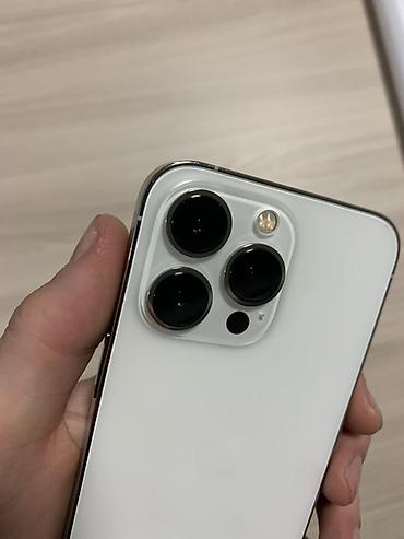 Apple iPhone: IPhone 13 Pro, Б/у, 128 ГБ, Белый, 82 % — 3