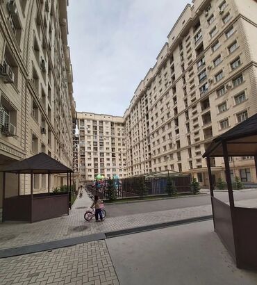 квартира для семьи: 3 комнаты, 93 м², Элитка, 11 этаж, ПСО (под самоотделку)