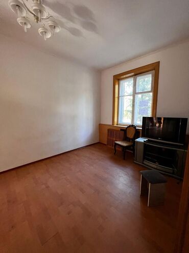 Продажа квартир: 2 комнаты, 50 м², Индивидуалка, 2 этаж, Старый ремонт