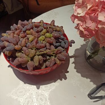 Үй жана бакча: Жүзүм Чекене, Өзү алып кетүү, Акылуу жеткирүү