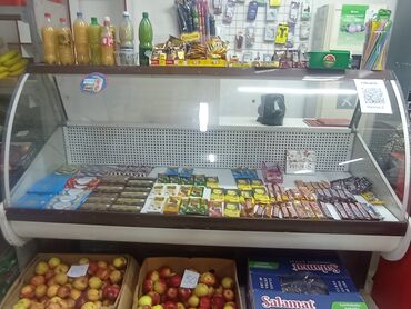 Холодильные витрины: Для молочных продуктов, Для мяса, мясных изделий, Кондитерские, Б/у