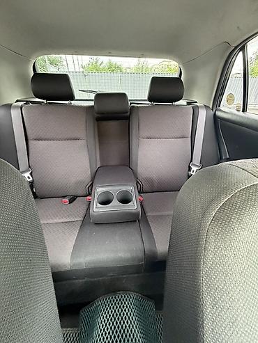 секонд хэнд: Toyota Allex: 2003 г., 1.8 л, Автомат, Бензин, Хэтчбэк — 7