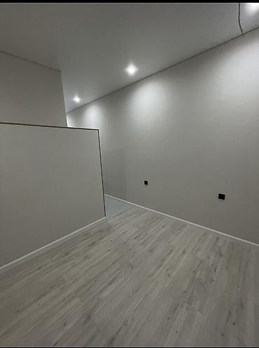 Коммерциялык мүлк: Кеңселерди сатуу 94 м², Ремонту бар, Көп кабаттуу имарат, Жертөлө кабаты кабат — 3
