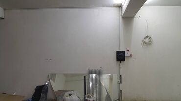 Ofislər: Obyekt icarəyə verilir. Ofis, Sex Anbar, Mağaza və s. üçün — 11