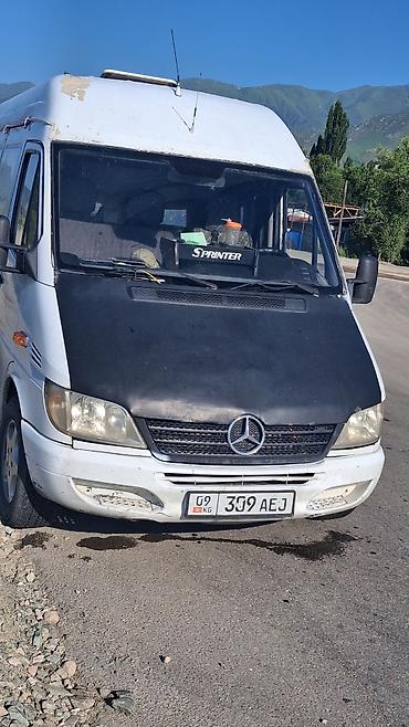 мото зонтик: Mercedes-Benz Sprinter (W903) — белый микроавтобус/фургон. Основные — 1