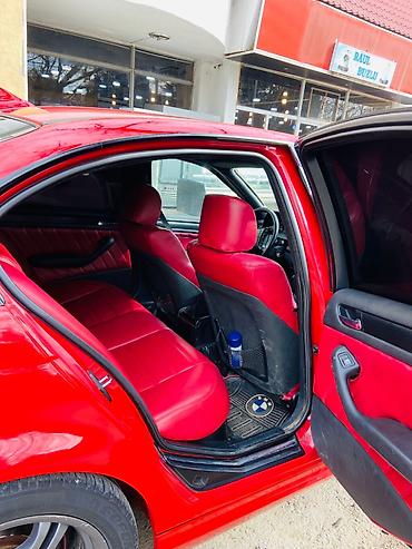 BMW: BMW 320: 2.2 l | 2001 il Sedan — 6