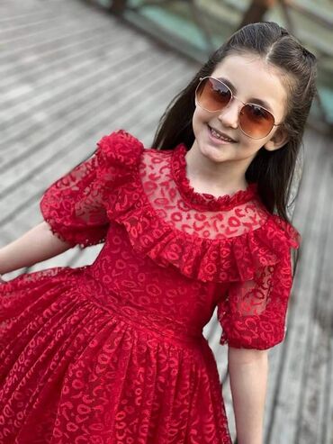 Haljine: Odmah dostupne haljinice za princezice od 5 do 10 godina u kompletu sa na lalafo.rs — 12 Haljine: Odmah dostupne haljinice za princezice od 5 do 10 godina u kompletu sa — 12