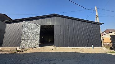 мотор для швейной машинки: 430 м², С высокими потолками — 2