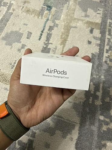 сколько стоит airpods 1: Apple AirPods 5 с беспроводным зарядным кейсом - Модель: MKFT4ZP/A - — 4