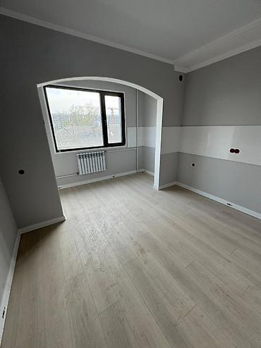 50: 🏡 **Продается 2-комнатная квартира 71 м²** Просторная двухкомнатная — 9