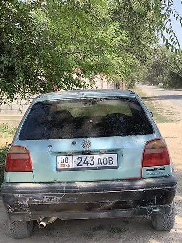 golf b4: Volkswagen Golf: 1993 г., 1.6 л, Механика, Бензин, Хэтчбэк — 2