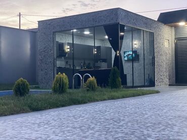 Günlük kirayə evlər: 200 kv. m, 7 otaqlı, İnternet, Telefon, Qaz — 26