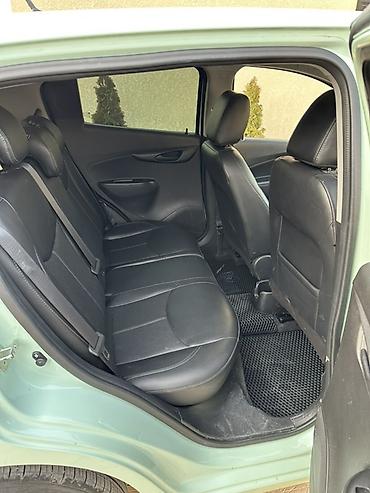 Chevrolet: Chevrolet Spark: 2017 г., 1 л, Автомат, Бензин, Хэтчбэк — 7